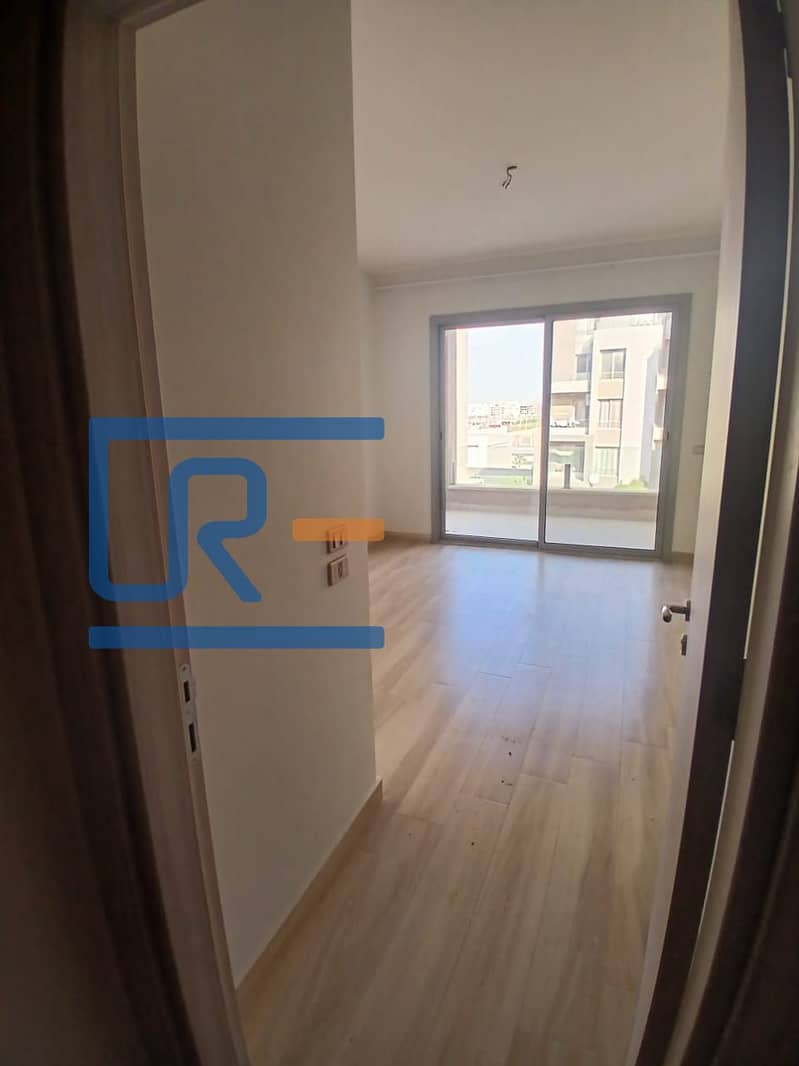 8 WhatsApp Image 2025-12-01 at 2.23. 46 PM (1). jpeg