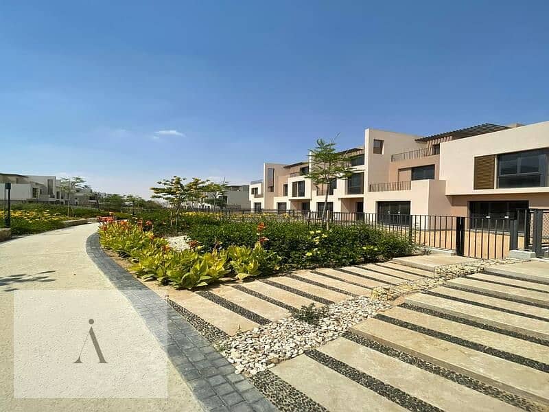 8 6089a407-69ca-49a9-b791-daa86fba3507. jpg