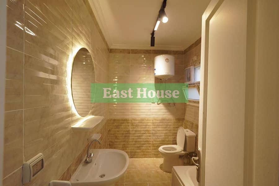 12 WhatsApp Image 2025-12-14 at 5.53. 09 PM (3). jpeg