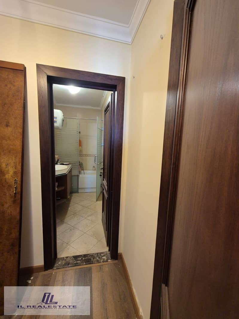 15 da94ca9e-1518-4109-bf61-a107ba016d4c. jpg