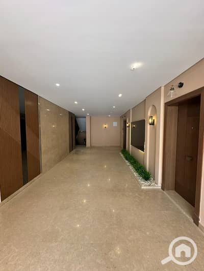 شقة 3 غرف نوم للايجار في الشيخ زايد، الجيزة - WhatsApp Image 2025-12-06 at 11.24. 55 AM (3). jpeg