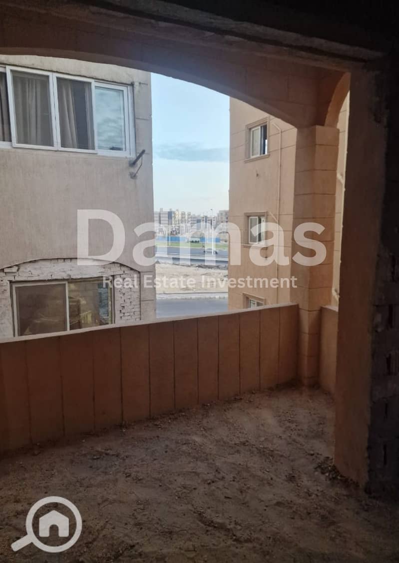 10 f1f07b2a-c968-4117-9f7c-9bdb97f22b87. jpeg