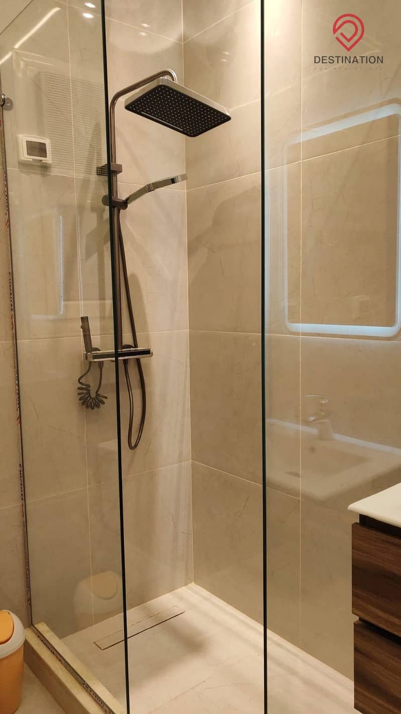 8 bbadcb49-0b08-42ef-bec8-392c76529bc8. jpeg