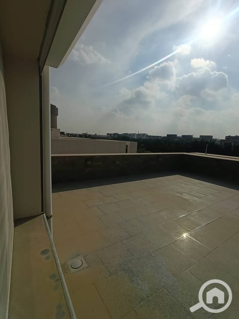 8 696624b3-81d5-4fba-88aa-27d07d8cfd57. jpeg