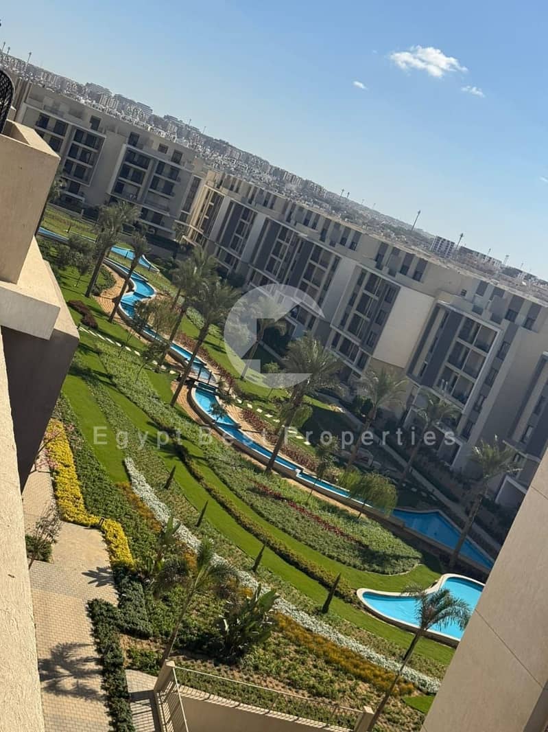 10 WhatsApp Image 2025-12-14 at 19.37. 35_ee83dab1. jpg