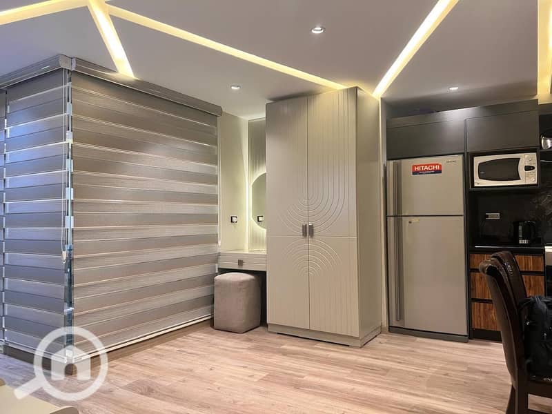 3 4150277d-9194-4777-910c-2e2efd867673. jpeg