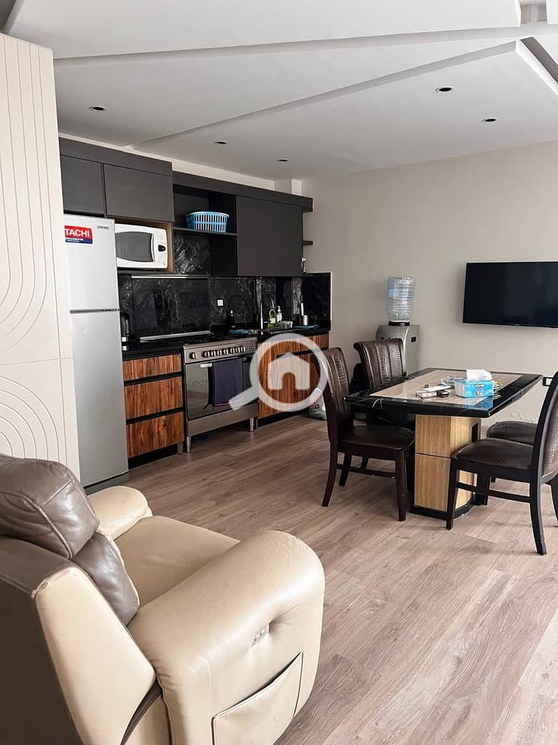 10 7ae4e126-265e-4ed1-9e07-14af35a2efe6. jpeg