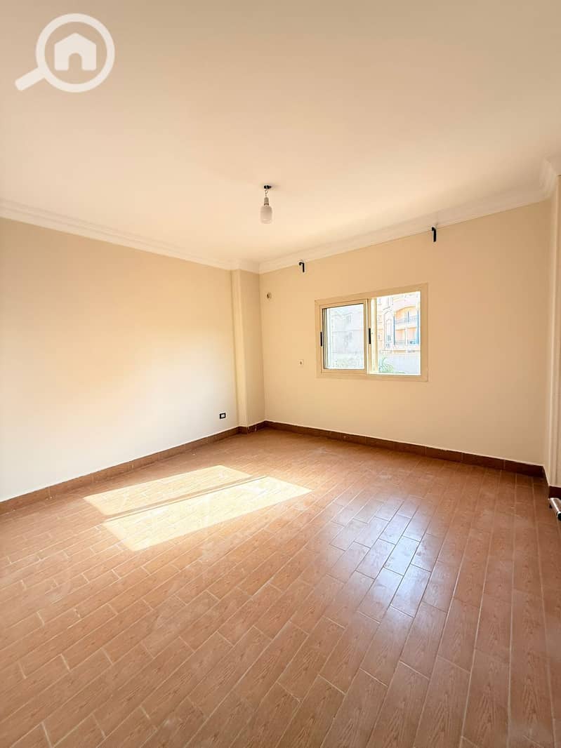 8 WhatsApp Image 2025-12-15 at 12.02. 09 PM (3). jpeg