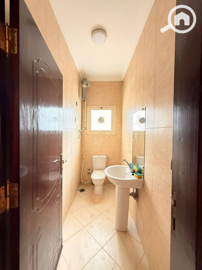 12 WhatsApp Image 2025-12-15 at 12.02. 09 PM (1). jpeg