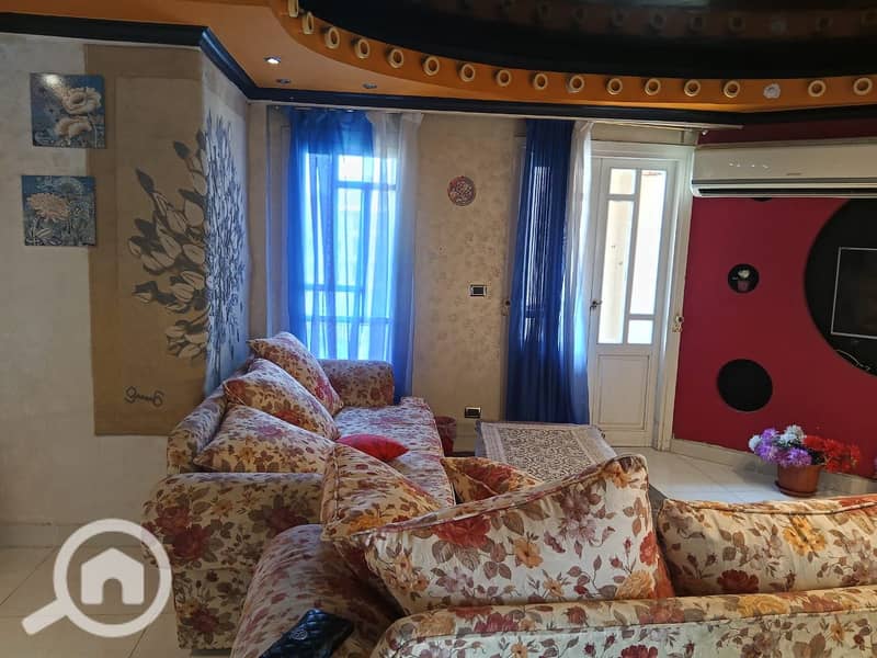 6 d12b0d06-0180-47bb-ac3d-403173b80d17. jpeg