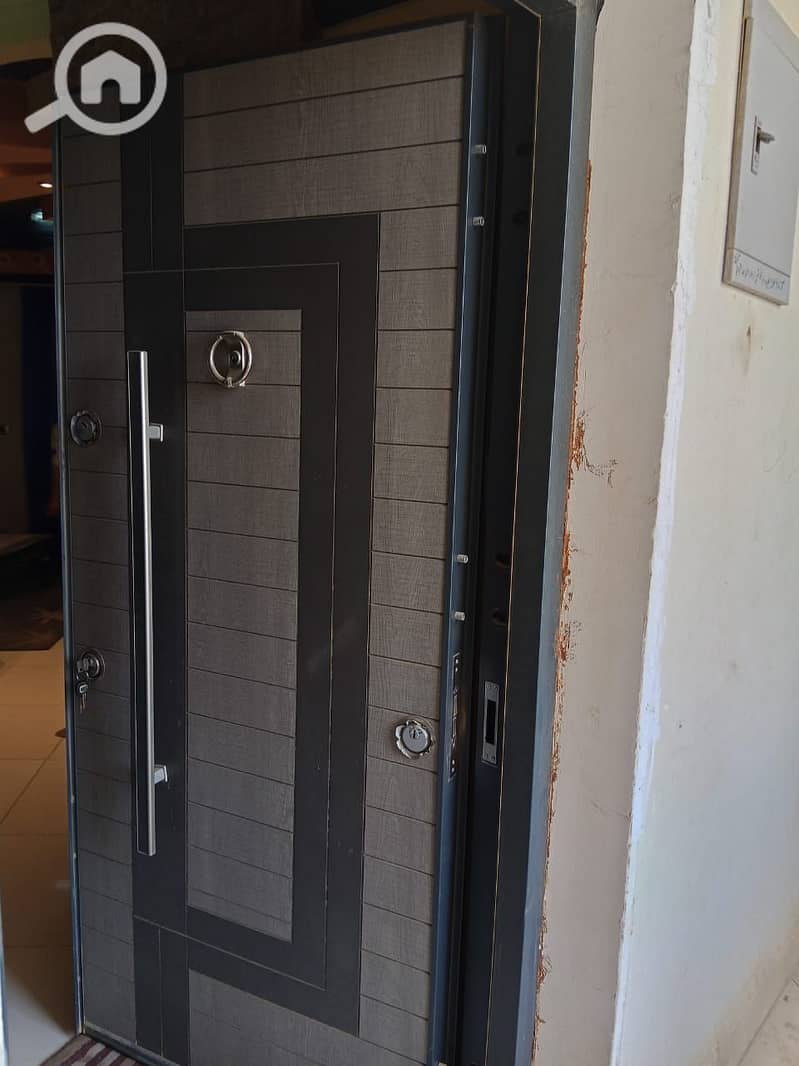 10 6add4654-adcd-4287-a14e-67c5c93ce9d0. jpeg