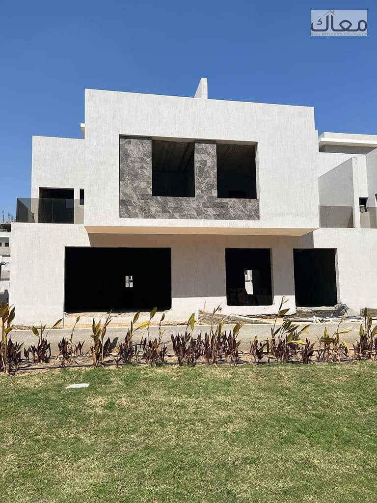 2 WhatsApp Image 2025-12-15 at 12.17. 18 (1). jpeg