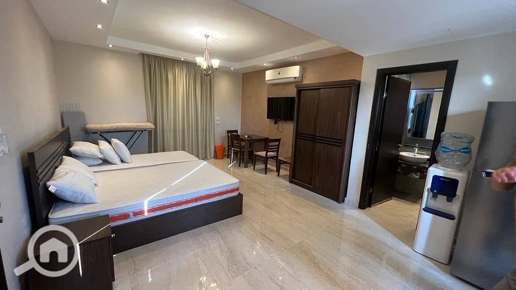 5 5f069f3d-5fc5-45b4-87f3-76edab26b141. jpeg