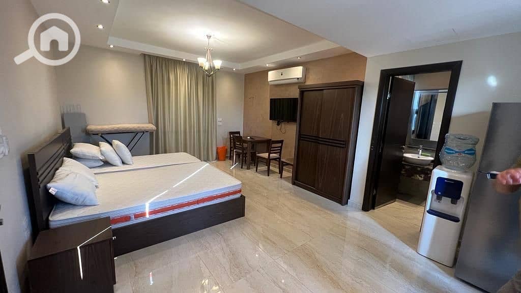 9 5f069f3d-5fc5-45b4-87f3-76edab26b141. jpeg