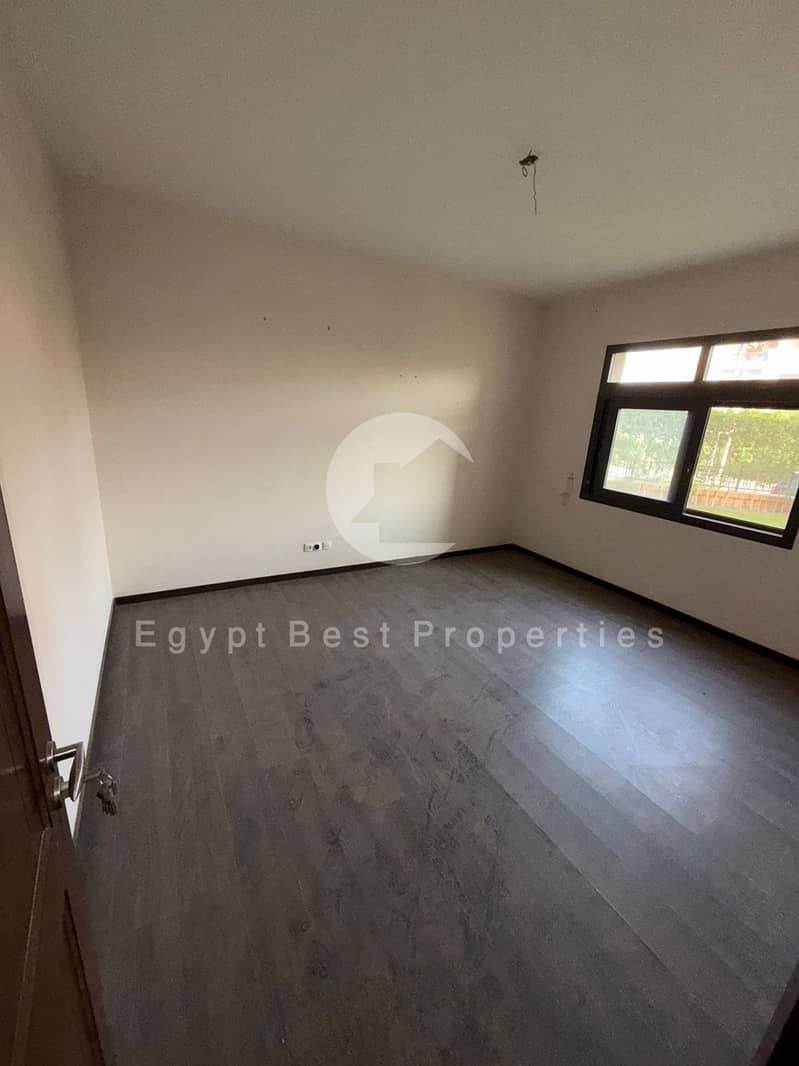 3 WhatsApp Image 2025-12-01 at 1.06. 44 PM (1). jpeg