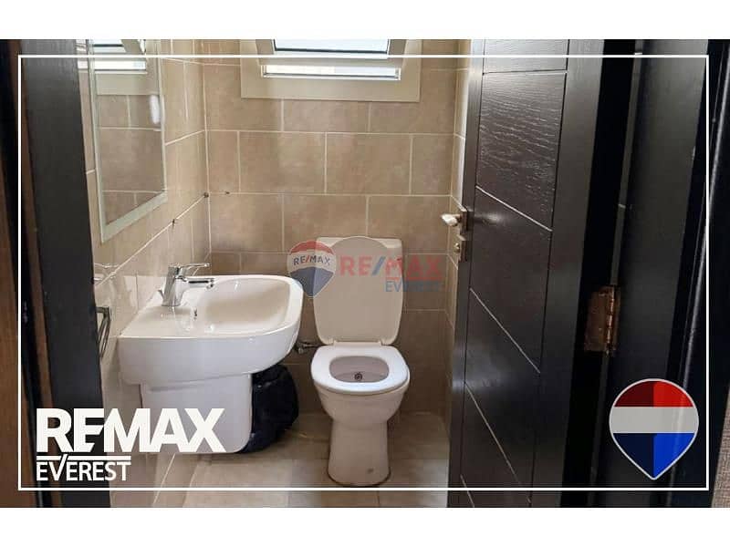 10 a119ef49-2ce2-42c1-a015-1c13fb683aea. jfif. jpg