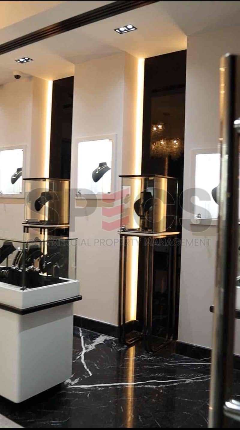 4 6325f4a4-26dc-4c91-829b-a7b3fa46928e. jpg