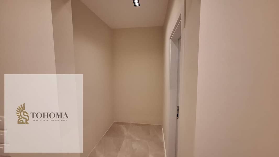 2 ae1269e7-356f-4d36-820e-693f2e7520b5. jpg