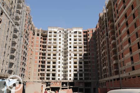 فلیٹ 4 غرف نوم للبيع في سموحة، الإسكندرية - 8W6A8226-min. JPG