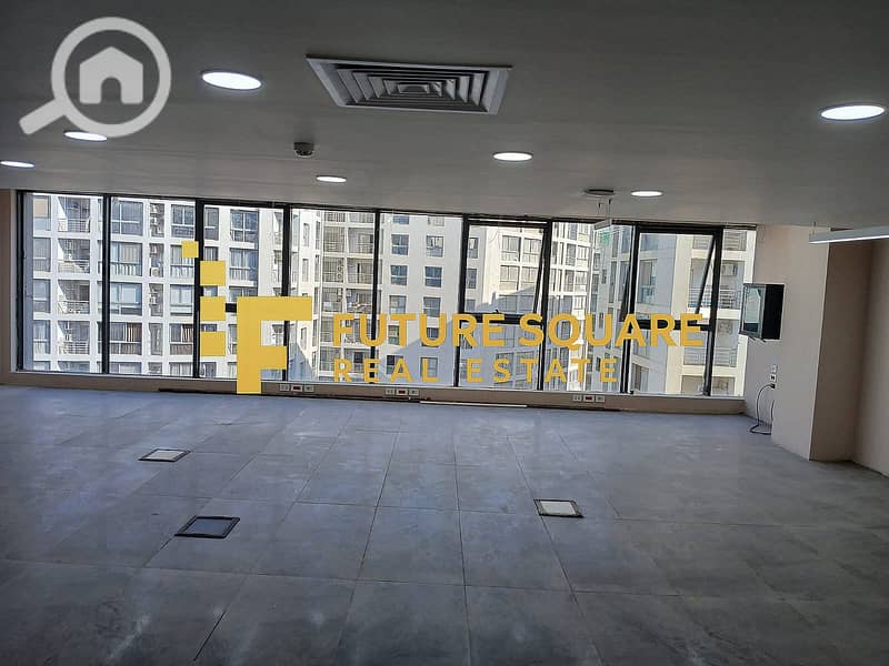 2 WhatsApp Image 2025-11-28 at 5.00. 21 PM_result. jpg