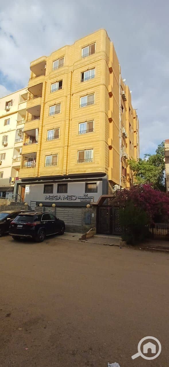 5 532d38c2-4d0b-490b-9f28-4d87ee39db88. jpg