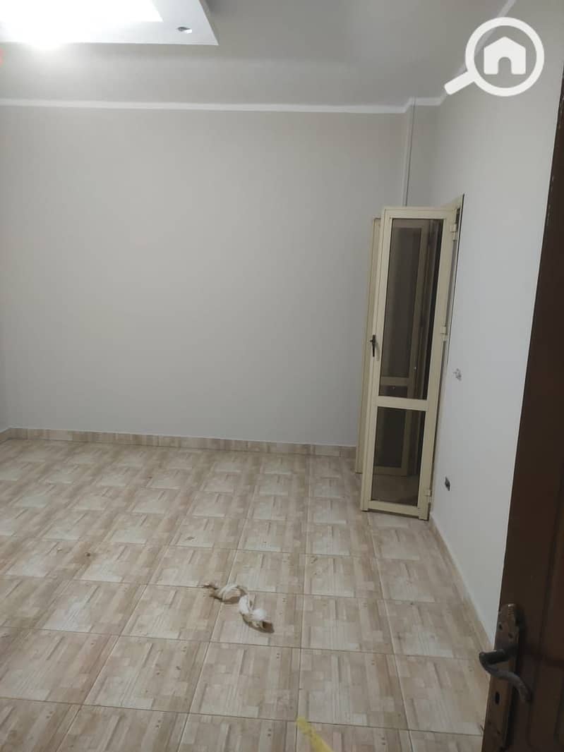 2 WhatsApp Image 2025-12-15 at 12.34. 38_a65d97df. jpg