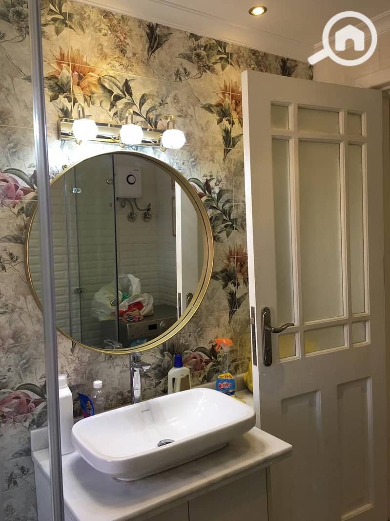 8 dc052753-002d-4733-a508-e09b8af1eb77. jpeg