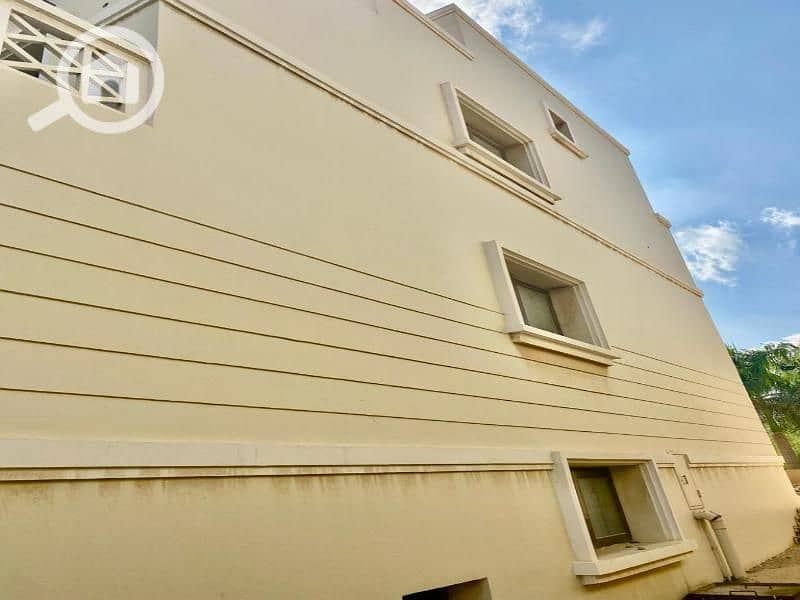 8 WhatsApp Image 2025-12-14 at 3.40. 20 AM (1). jpg