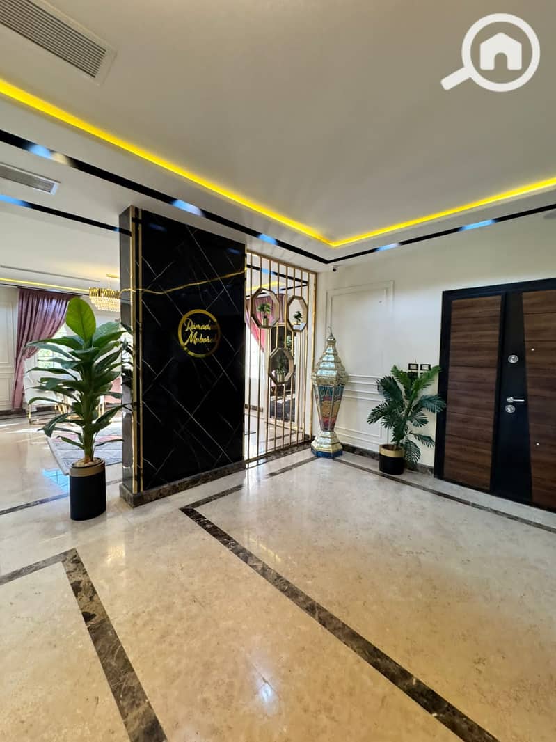 33 95fec184-0d1a-4d40-b0b6-d3eff989c961. jpeg