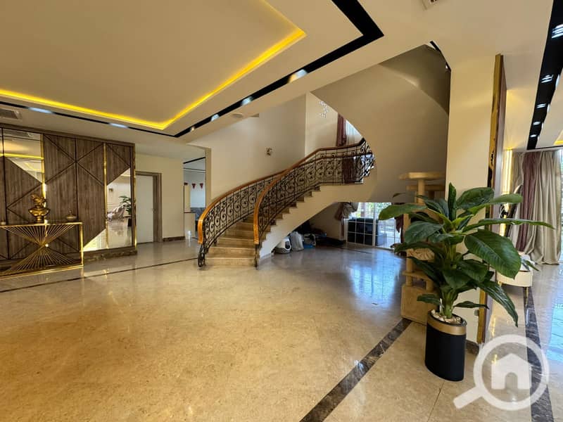 34 98ed75f4-3585-403e-a00f-f32791451404. jpeg