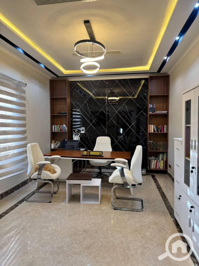 48 74684c63-e708-443f-ae6e-f74fac092644. jpeg