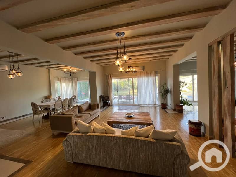 8 66a2102e-8b2a-4ea9-9812-e28a0c413a28. jpeg