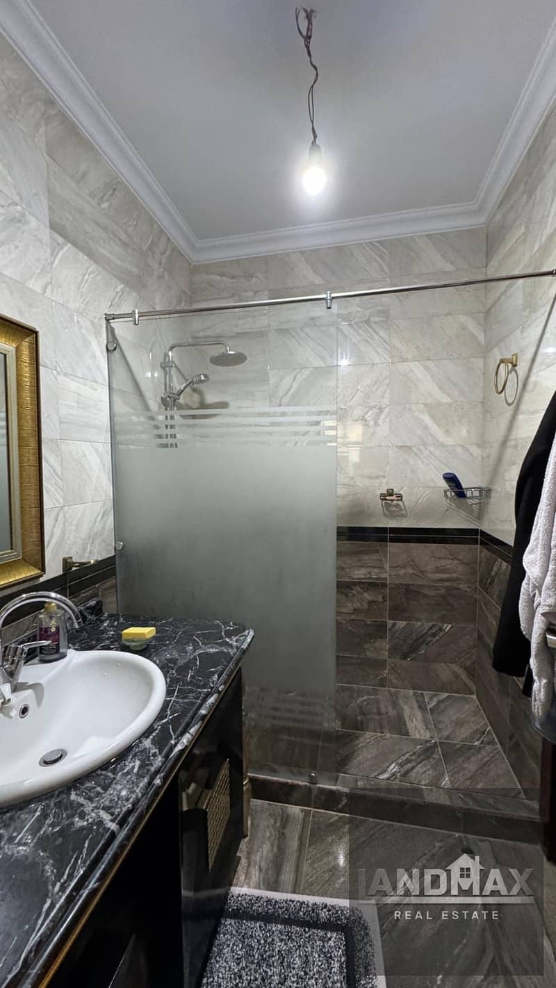 4 IMG-20251108-WA0405. jpg