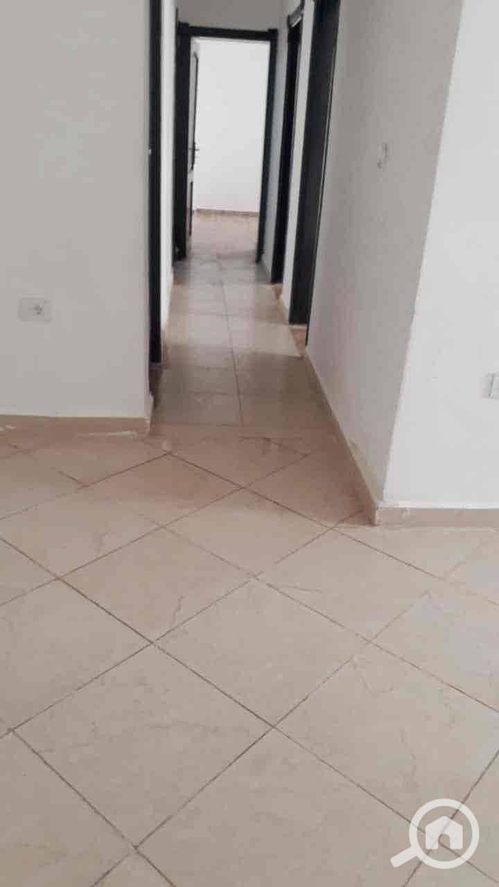 10 38fe450d-aae1-4772-b106-07497ce9a011. jpg