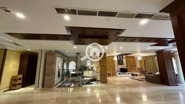 5 542152892_801755215698584_5058357840391758578_n. jpg