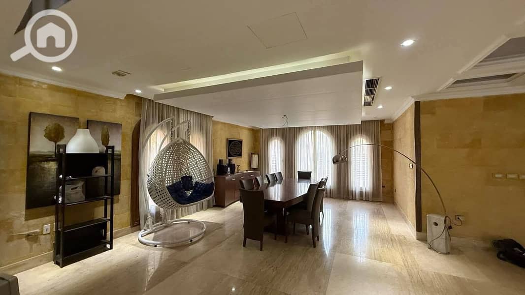 9 542668771_801755435698562_97589678398578670_n. jpg