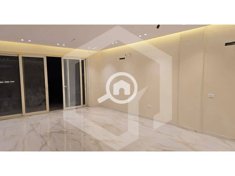 Green 3 1. jpg Green 3 1. jpg