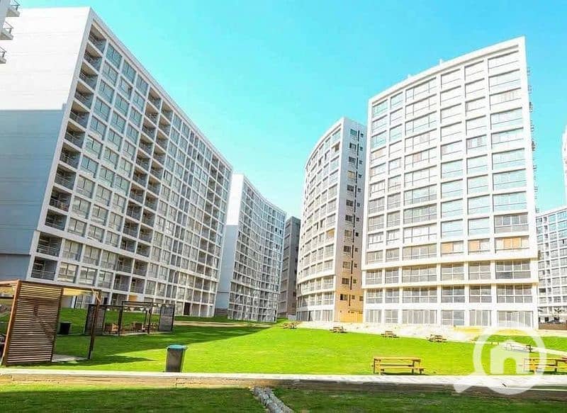 28 oneresize (6). jpg