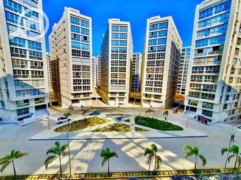 30 oneresize (4). jpg