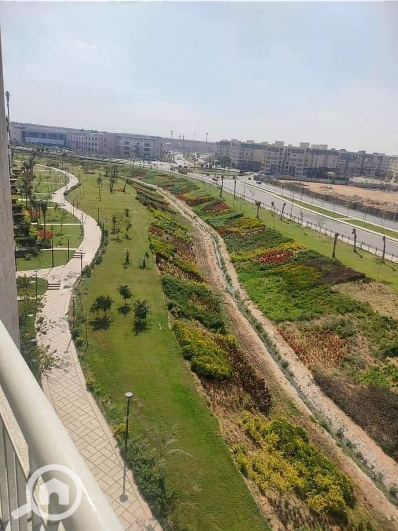 8 363799627_3510289502517065_8992219340016833175_n. jpg