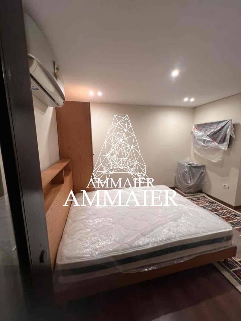 2 ec1ccba8-2645-43d4-8b32-f735327a07d8. jpg