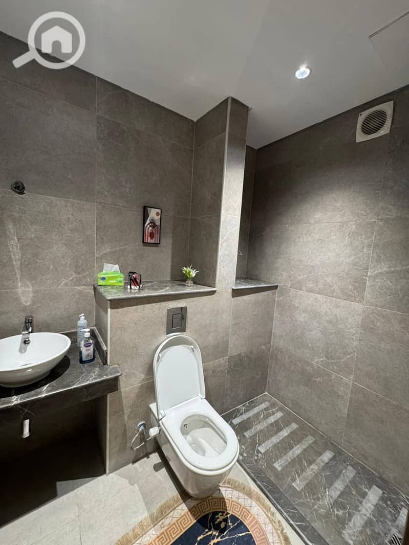 11 IMG-20251215-WA0077. jpg