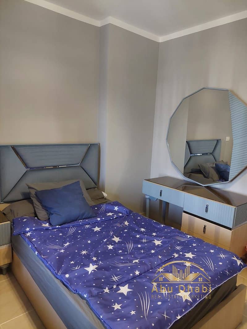 9 3262d94f-7d70-4ab3-ac57-30fe4b7c4a7d. jpg