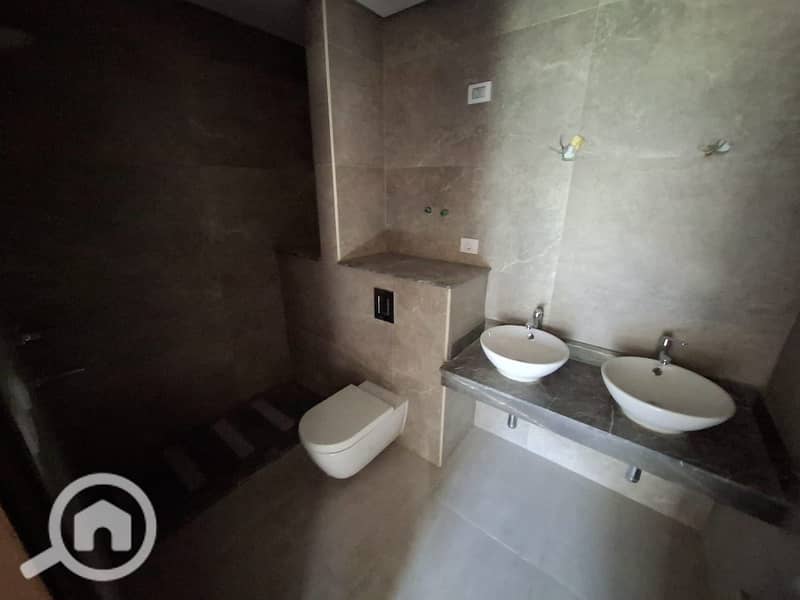 5 WhatsApp Image 2025-12-15 at 11.32. 53 AM (1). jpeg