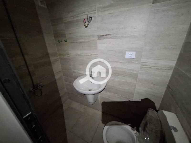 12 WhatsApp Image 2025-12-15 at 11.32. 58 AM (1). jpeg