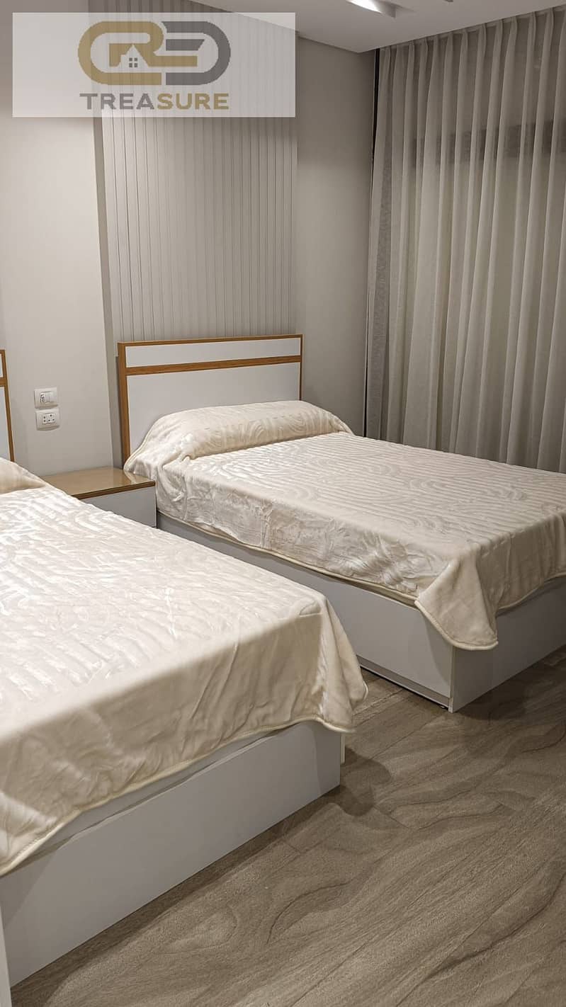 6 WhatsApp Image 2025-12-15 at 12.13. 57 PM (1). jpeg