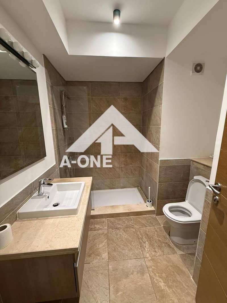 6 ba77060a-d151-44b3-b6f3-1c076fa97cbc. jpg