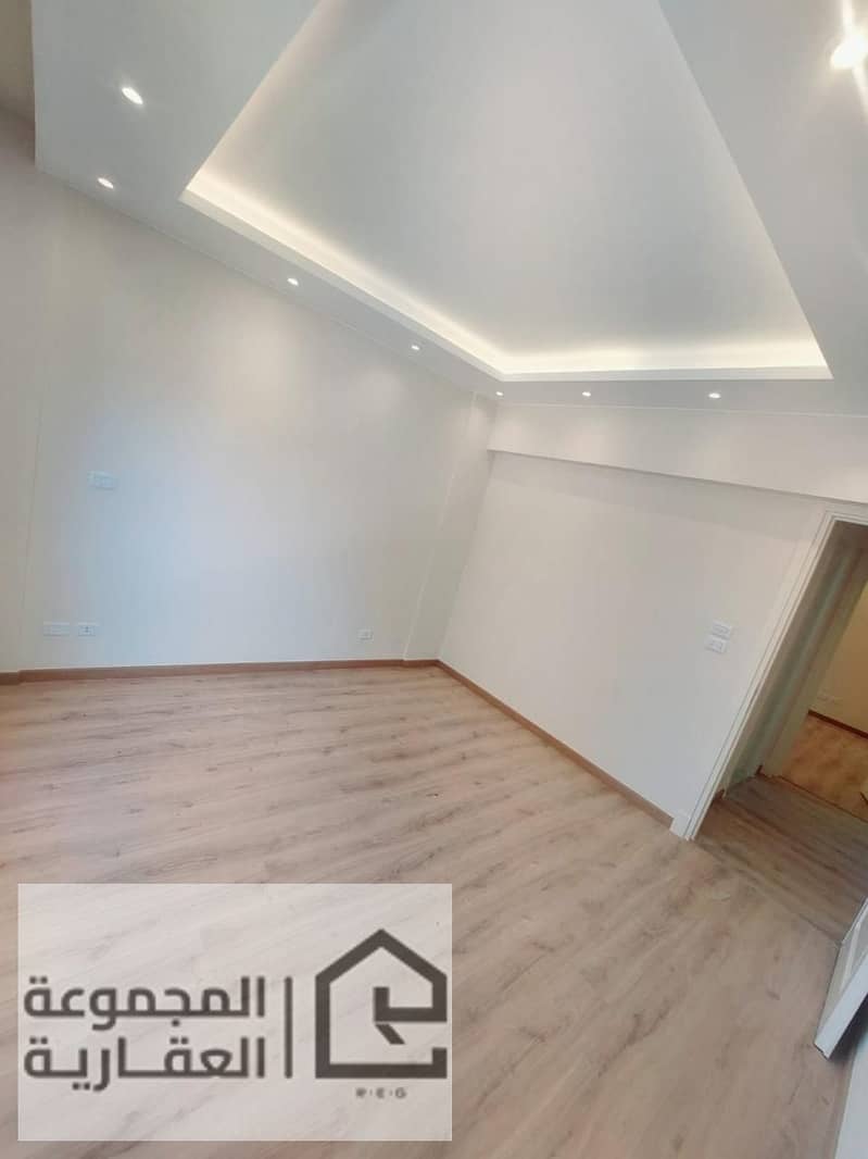 3 82e83aee-3b84-479b-b906-684c09c62e3b. jpg