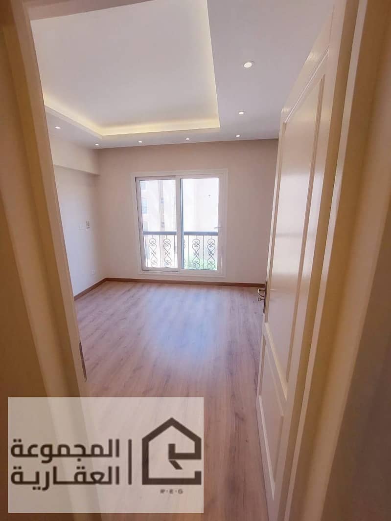 4 e737b5d6-652b-40d9-93fe-1cbdd4075ecb. jpg