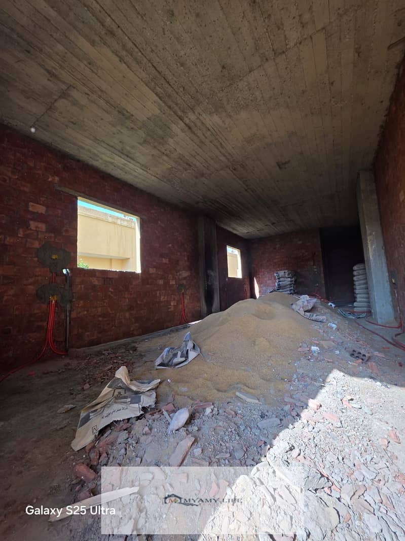 3 WhatsApp Image 2025-12-15 at 1.00. 56 PM (1). jpeg